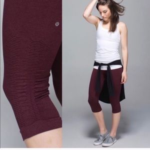 Lululemon In The Flow Crop